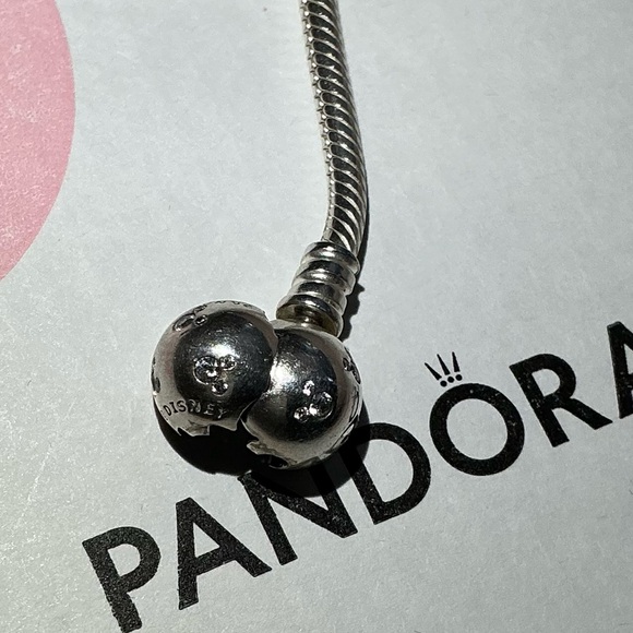 Charm BraceletD(FREE)!!